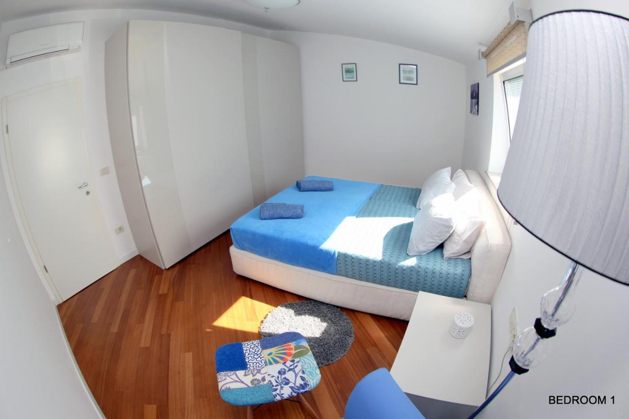 Luxury Marina View Apartment 이졸라 외부 사진